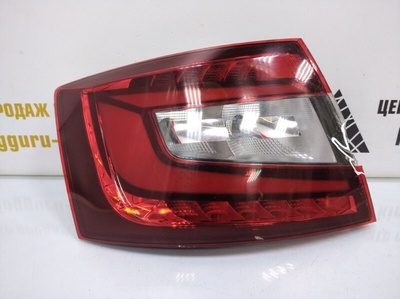 5E5945711 Фонарь диодный внешний Skoda Octavia A7 5E3 Рестайлинг 2017-2020