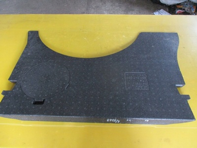 8D9863599 8702 / 7 покрытие опора багаж audi a4 b5 универсал