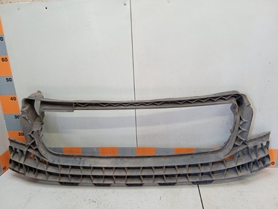 7E0807699 Кронштейн переднего бампера Volkswagen Transporter T5 2003