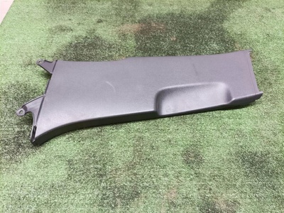 1K4867297J обшивка стойки средней нижней VW Jetta 2005-2011 2009