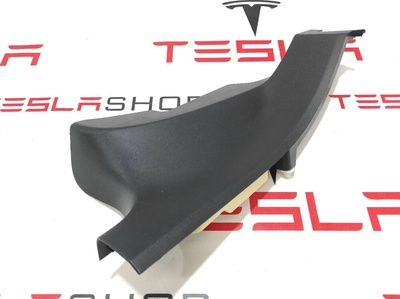 108630900F Обшивка багажника Tesla Model 3 2020 1086309-00-F