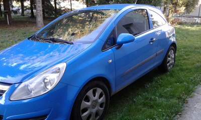 Opel corsa d 1 , 2 синяя