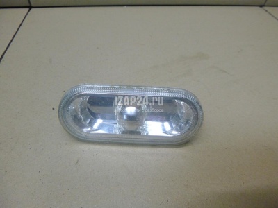 2K0949117 Повторитель на крыло белый VAG Caddy III (2004 - 2015)