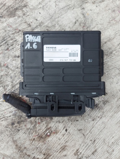 01N927733CB passat b5 блок управления двигателя 1.6 8v 5wk33208