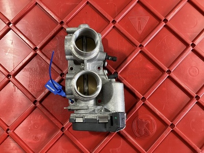 079133062L Заслонка дроссельная Audi S6 C7 2014