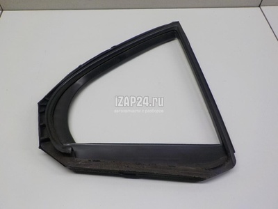5740A042 Уплотнитель форточки правой Mitsubishi Lancer (CX,CY) (2007 - 2017)