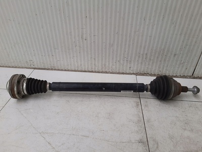 2K0407272K VW Caddy IV 2K5 PÓŁOŚ PRAWA PRZÓD 1K0407272K