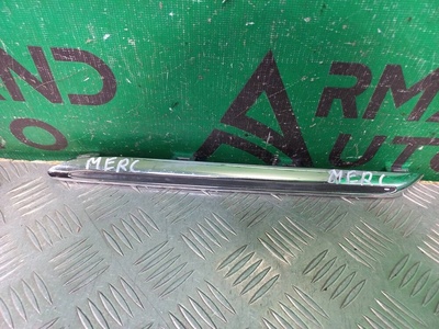 A2138880373 накладка решетки радиатора нижняя Mercedes E-Class W213, S213 2016-2020