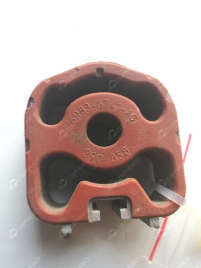 C2P13213 крепление выдохе передняя ягуар e - pace е pace