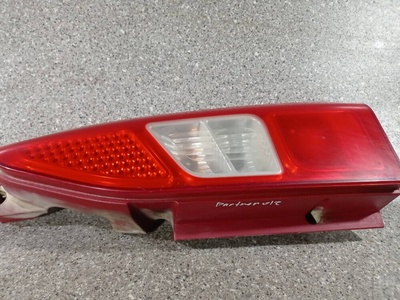 9680545180 фонарь задний правый ПОД РАСПАШНУЮ ДВЕРЬ. Peugeot Partner 2 (B9) 2010