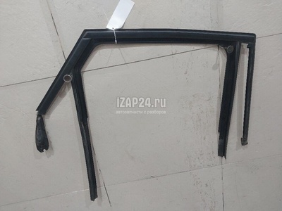 51358498412 Уплотнитель стекла двери BMW 2-serie F45/F46 Tourer 2015