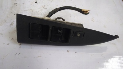 Nissan note панель переключатели стекол 25401bh12b