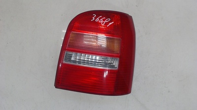 8D9945096D Фонарь (задний) Audi A4 (B5) 1994-2000 2000