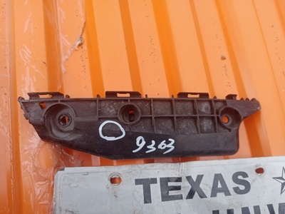5211568031 КРЕПЛЕНИЕ БАМПЕРА Toyota WISH ZGE20G, ZGE20W, ZGE21G, ZGE22W, ZGE25G, ZGE25W 52115-68031