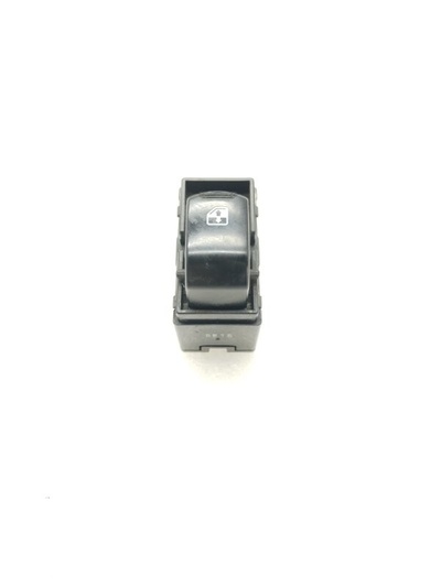 8584008001LAM Кнопка стеклоподъемника SsangYong RX270 Xdi Y200 2007