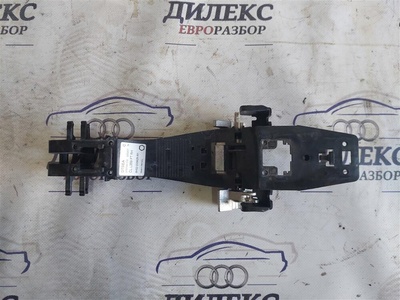 CXF500140 кронштейн ручки Land Rover Freelander 2 2007> 2007