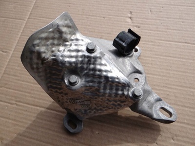 4M0399114B лапа опора кпп левая 4m0399113b audi a8 q7