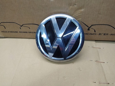 7LA853343A volkswagen t6 рестайлинг эмблема , логотип