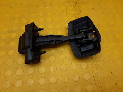 804300992R ограничитель двери Renault Duster HJD 2021