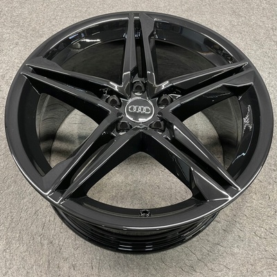 8W0601025EC комплект дисков audi a4 a5 8w 8w0 b9 b8 s - line 18