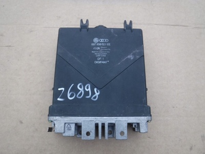 037906022EE блок управления двигателя audi 80 2.0 8v