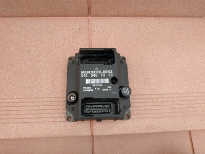 0155457332 блок зажигания мерседес c класса w202 1.8 c180