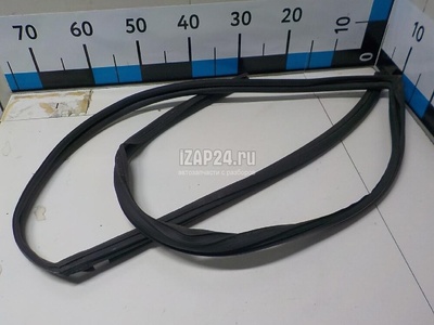 0K55259605E Уплотнитель стекла двери Hyundai-Kia Carnival (1999 - 2005)