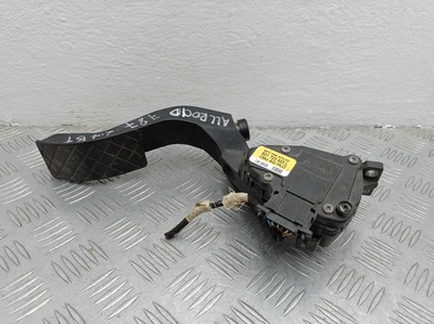 8D1723523L Педаль газа Audi Allroad C5 (4B) 2000 - 2005 2002 ,