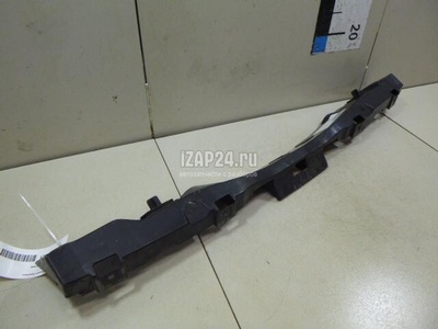 8200022224 Кронштейн заднего бампера Renault Scenic II (2003 - 2009)