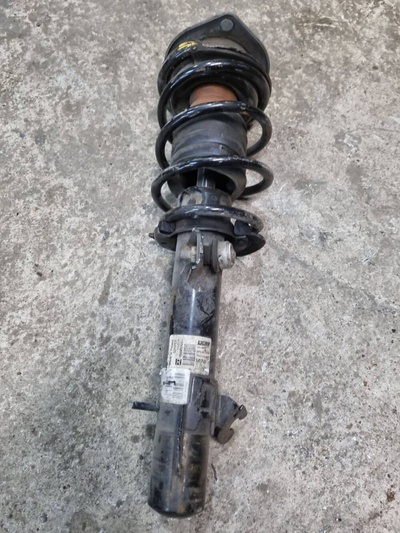31316782208 амортизатор правый Mini Cooper R56 2013