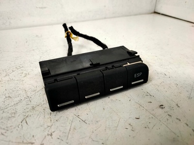 8e2941567 панель центральная audi a4 b7 , seat exeo