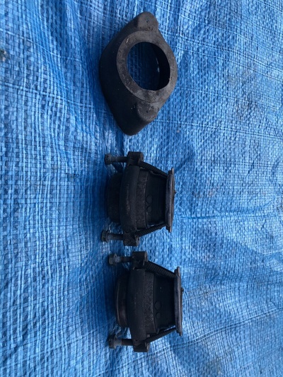 4B3399151 подушка кпп audi a6 s6 4.2 v8