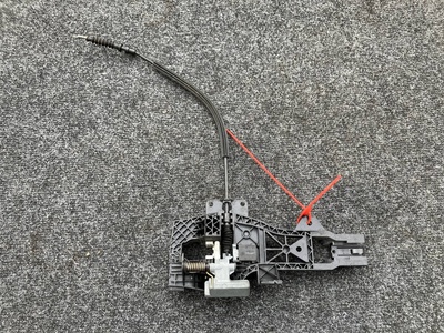 4L0839886H скелет ручки наружной передней правой Audi Q7 4L 2012