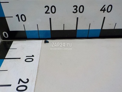 WHT003348 Болт замка двери VAG A1 (8X) (2010 - 2018)