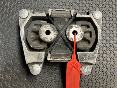 4F0399151 Подушка крепления КПП Audi A6 4F/C6 2008