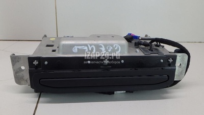 4M0857273A6PS Дисплей информационный VAG Q7 [4M] 2015