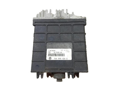 044906024E блок управления двигателя volkswagen транспортер iv t4 2.0 b
