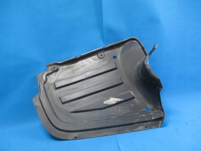 3C0825216C крышка шасси volkswagen passat b6 b7