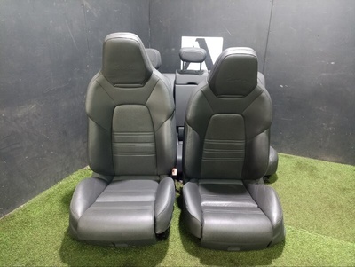 95888110500 Салон Porsche Cayenne Turbo E3 9Y 959 2020 , 95888110600, 95888104570, 95888104670, 9Y0881405AS, 9Y0881406AS, 9Y0881805BE, 9Y0881806BE, 9Y0885805AE, 9Y0885405AC, 9Y0885806AH, 9Y0885406AB,