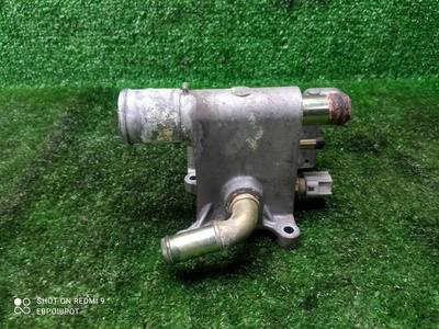 1S7G8K556AJ фланец двигателя системы охлаждения Mazda 3 (BK) (2002-2009)