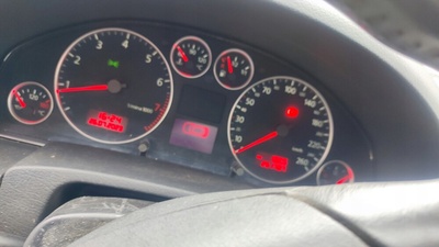 4B0920900R audi a6 c5 бензин спидометр часы eu
