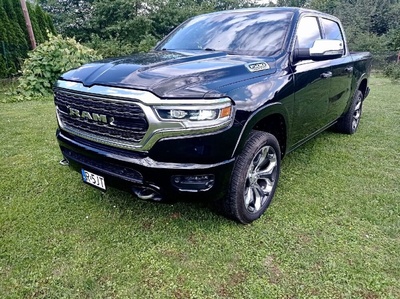 Ram 1500 limited 5.7hemi