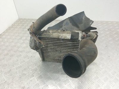 4A0145805E Интеркулер Audi 100(С4) 1994