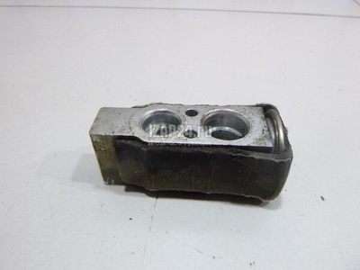 8851533020 Клапан кондиционера Toyota Camry V40 (2006 - 2011)