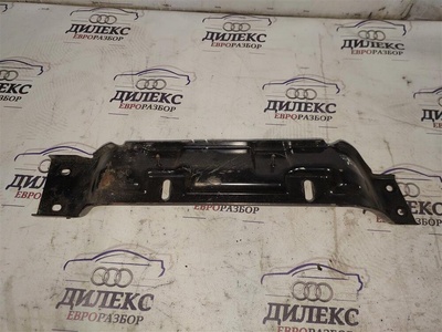 8R0825001C защита днища Audi Q5 2011