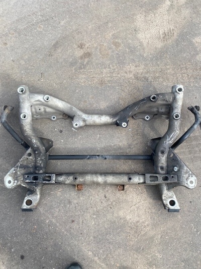 A2186280157 Подрамник двигателя MERCEDES E-CLASS W212 2011 (06.04) , A2186280100