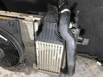 24406701 Интеркулер Opel Astra G 2002