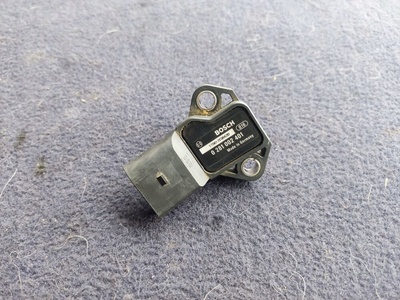 0281002976 датчик карт сенсор audi volkswagen skoda 0281002401
