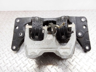 6781237 Подушка крепления КПП BMW 5-Series F10 рестайлинг 2013 - 2017 2014 , 6788568
