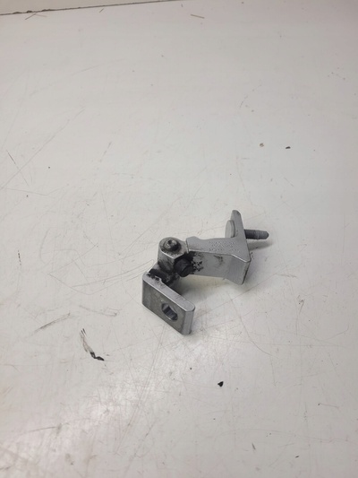 4G0831402 петля дверь правая задняя audi a6 c7 a7
